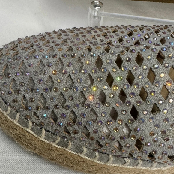 Steve Madden Espadrille Silver Rhinestone Flats Size 9M - Picture 3 of 8